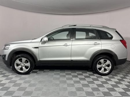 2012-Chevrolet-Captiva-24-LT_20