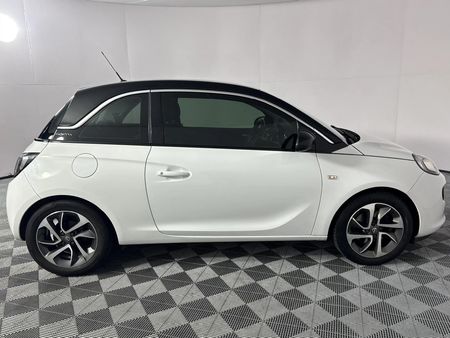 2018-Opel-Adam-10T_14
