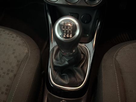 2018-Opel-Adam-10T_8