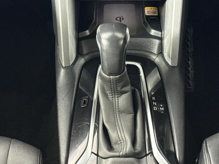 2023-Toyota-Corolla-Cross-18-XR_10