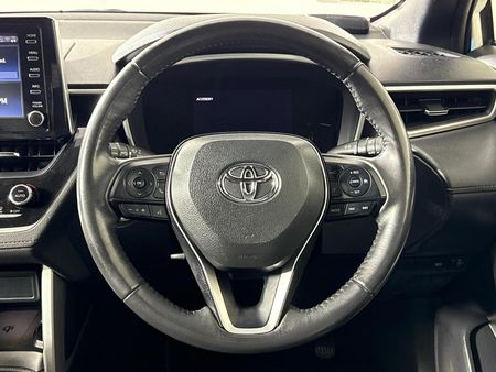 2023-Toyota-Corolla-Cross-18-XR_12