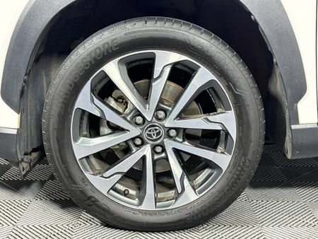 2023-Toyota-Corolla-Cross-18-XR_4