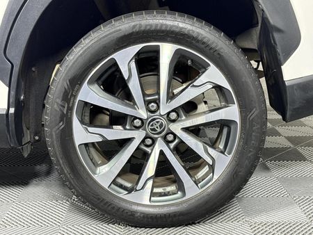 2023-Toyota-Corolla-Cross-18-XR_6