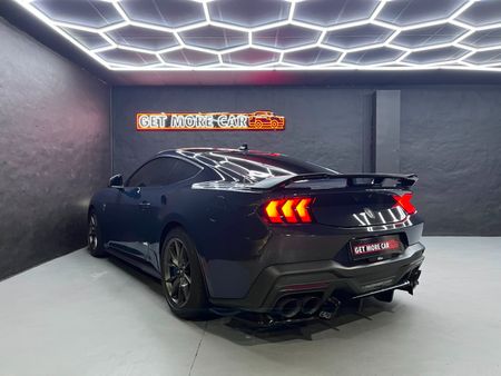 2026-Ford-Mustang-Dark-Horse-Fastback_5