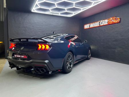 2026-Ford-Mustang-Dark-Horse-Fastback_7