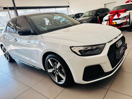 2020-Audi-A1-Sportback-10-TFSI-Auto-30-TFSI_0