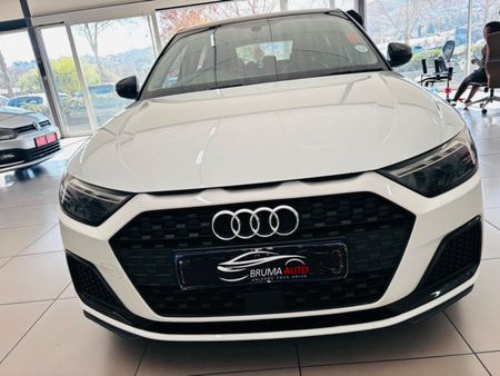 2020-Audi-A1-Sportback-10-TFSI-Auto-30-TFSI_1