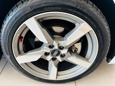 2020-Audi-A1-Sportback-10-TFSI-Auto-30-TFSI_8