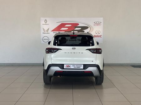 2026-Nissan-Magnite-10-Acenta_3