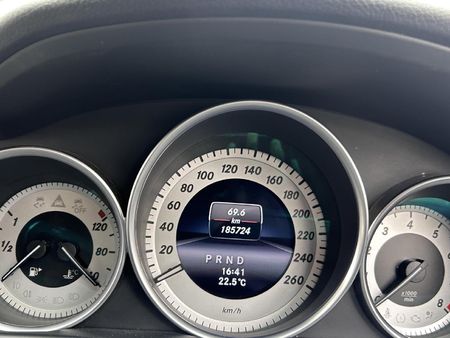 2014-Mercedes-Benz-C-Class-C-180-BE-Coupe-Auto_9