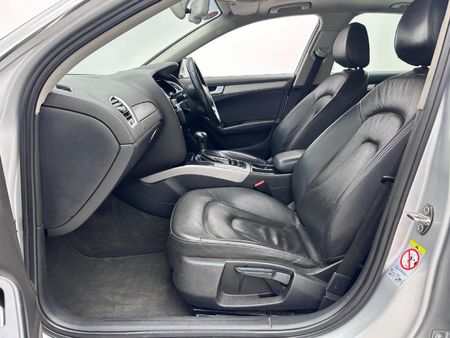 2015-Audi-A4-18-T-S-Auto_6