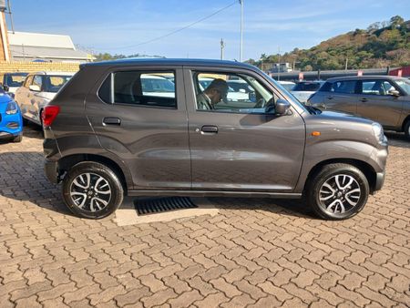 2026-Suzuki-S-Presso-10-GL_2