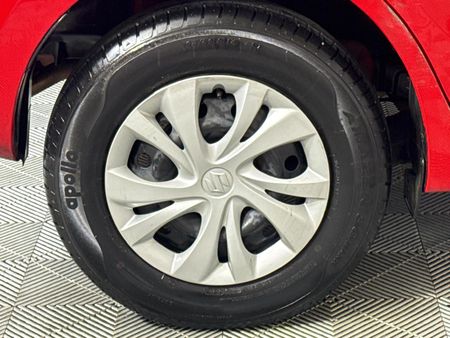 2024-Suzuki-Swift-12-GL_6