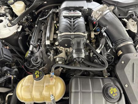 2018-Ford-Mustang-50-GT-Auto_9