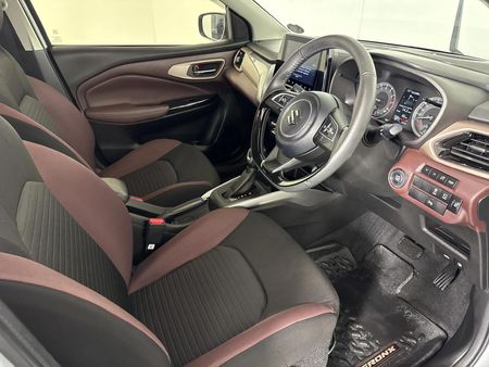2024-Suzuki-Fronx-15-GLX-Auto_9