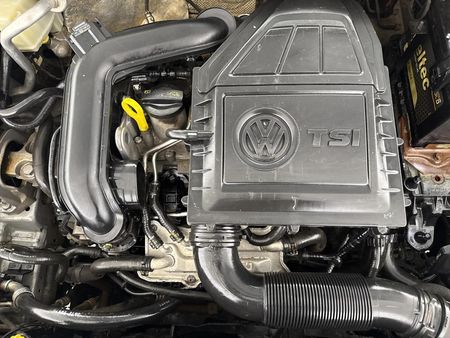2019-Volkswagen-Polo-10-TSI-Comfortline-Auto_13