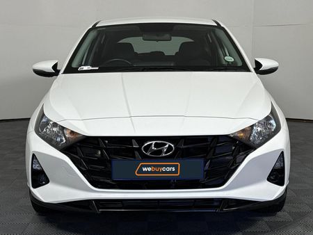 2022-Hyundai-i20-12-Fluid_14