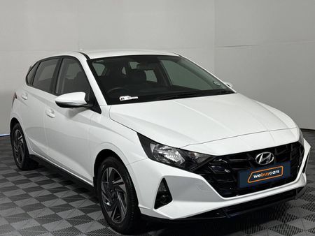 2022-Hyundai-i20-12-Fluid_15