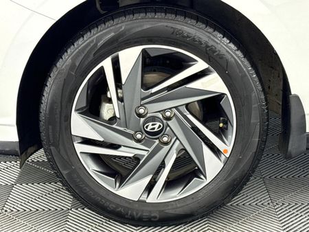 2022-Hyundai-i20-12-Fluid_4