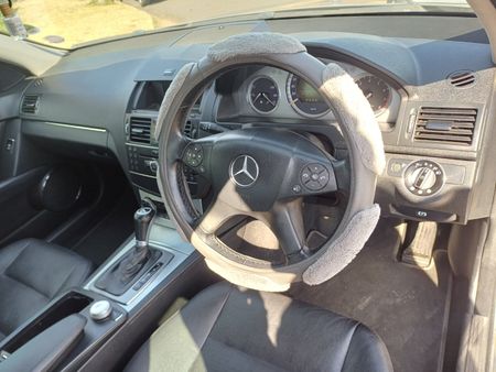 2008-Mercedes-Benz-C-Class-C-200K-Elegance-Auto_9