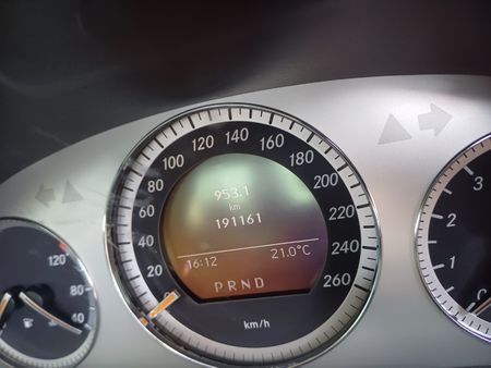 2008-Mercedes-Benz-C-Class-C-200K-Elegance-Auto_10