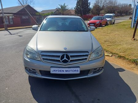 2008-Mercedes-Benz-C-Class-C-200K-Elegance-Auto_1