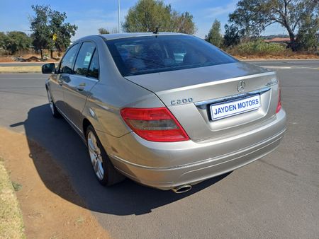 2008-Mercedes-Benz-C-Class-C-200K-Elegance-Auto_4