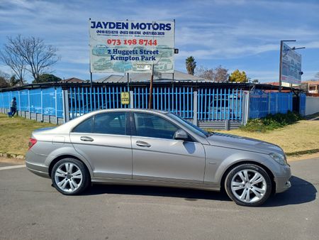 2008-Mercedes-Benz-C-Class-C-200K-Elegance-Auto_6