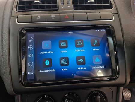 2025-Volkswagen-Polo-Vivo-14_15