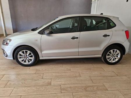 2025-Volkswagen-Polo-Vivo-14_6