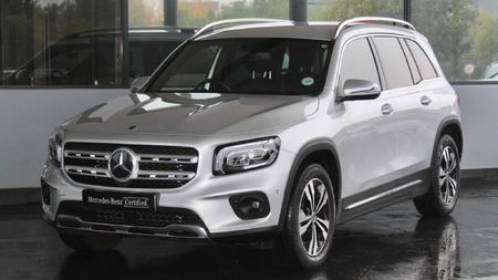 2022-Mercedes-Benz-GLB-220d-Progressive_0