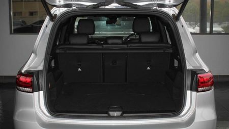 2022-Mercedes-Benz-GLB-220d-Progressive_21