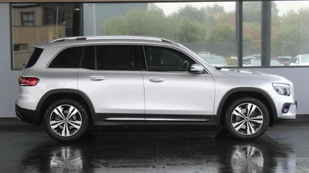 2022-Mercedes-Benz-GLB-220d-Progressive_4