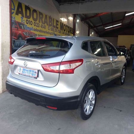 2018-Nissan-Qashqai-12T-Acenta-Tech-Design_8