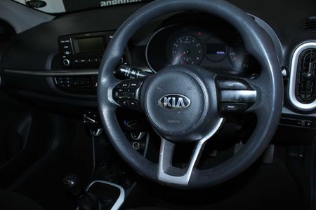 2018-Kia-Picanto-12-Street_7