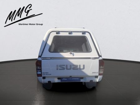 2023-Isuzu-D-Max-250C-Fleetside-Single-Cab_5