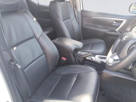 2020-Toyota-Fortuner-24-GD-6-Raised-Body-Auto_10