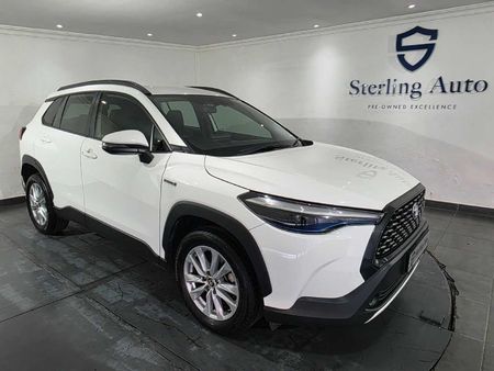 2025-Toyota-Corolla-Cross-18-XS-Hybrid_0