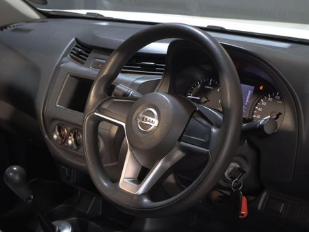 2024-Nissan-Navara-25-DDTi-XE-Single-Cab_14