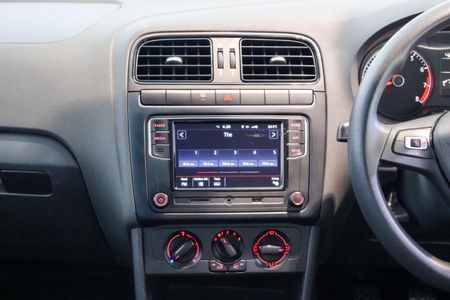 2023-Volkswagen-Polo-Vivo-14-Trendline-5-dr_15