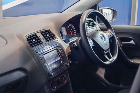 2023-Volkswagen-Polo-Vivo-14-Trendline-5-dr_17
