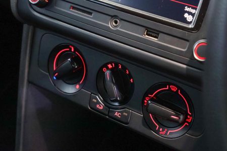 2023-Volkswagen-Polo-Vivo-14-Trendline-5-dr_19