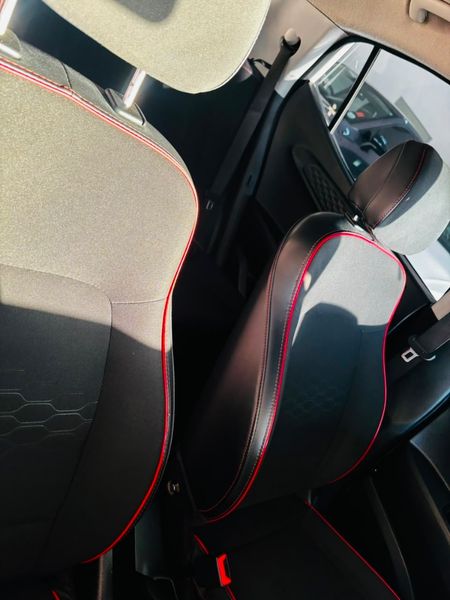 2023-Hyundai-Grand-i10-10-Fluid_9