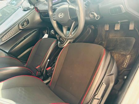 2023-Hyundai-Grand-i10-10-Fluid_3