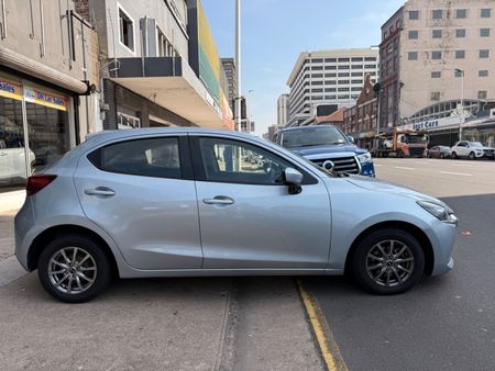 2021-Mazda-2-15-Individual-5-dr_22
