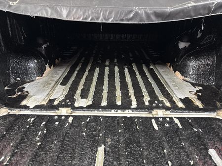 2019-Nissan-NP200-16_9