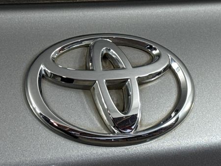 2021-Toyota-Urban-Cruiser-15-Xi_8