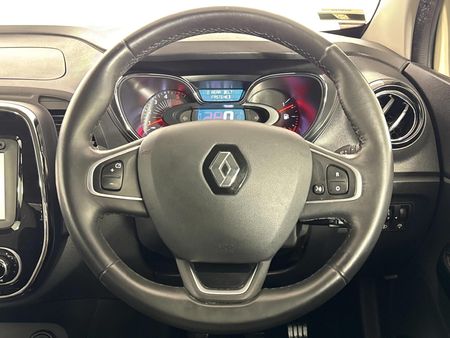 2017-Renault-Captur-15-dCi-Dynamique-5-dr-66kW_11