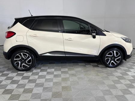 2017-Renault-Captur-15-dCi-Dynamique-5-dr-66kW_16