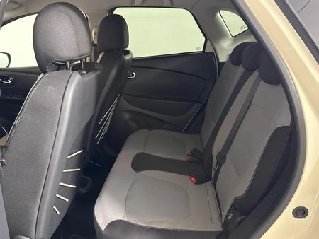 2017-Renault-Captur-15-dCi-Dynamique-5-dr-66kW_3